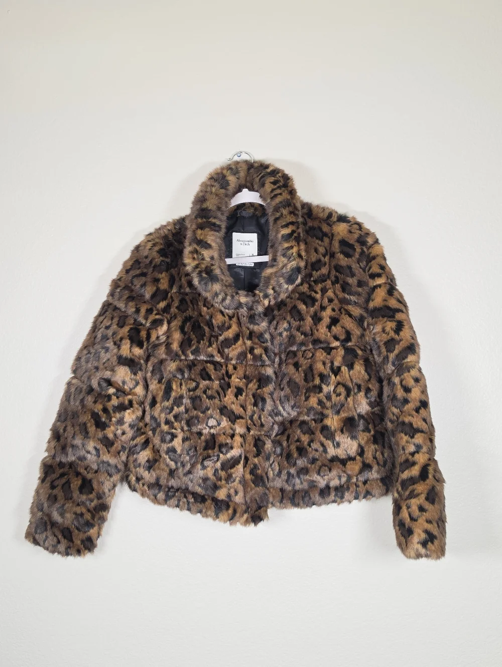 Abercrombie & Fitch Leopard Print Puffer Jacket M - Picture 2 of 5